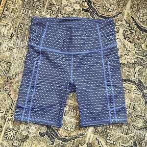 NWOT Athleta Pattern Bike Shorts